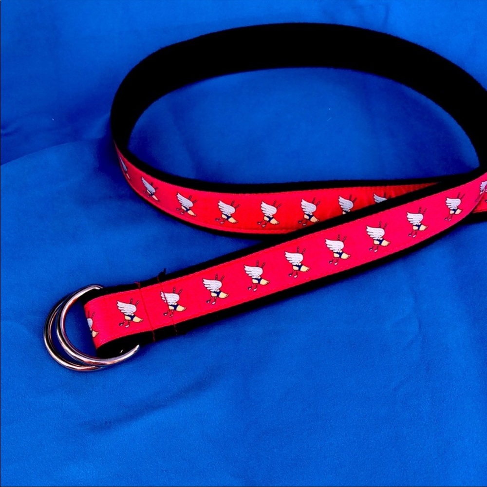 Vineyard Vines belt red with winged foot logo